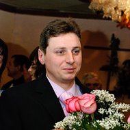 Павел Звежинский