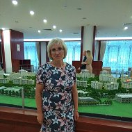 Елена Щадинская