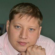 Денис Максимов