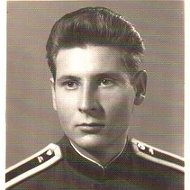 Владимир Кашарный