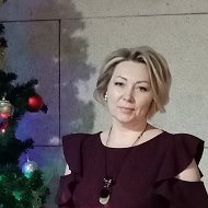 Елена Уютова