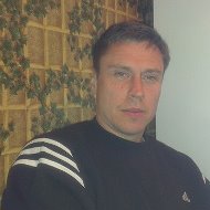Евгений Савлученко