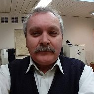 Василий Столяров