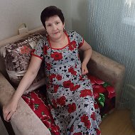 Елена Самостроенко