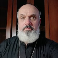 Священник Олег