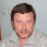 Станислав Кухаренко