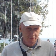 Volodymyr Lavrynenko