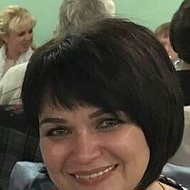 Оксана Жуковська