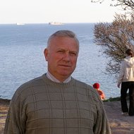 Павел Затирко