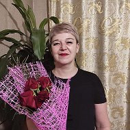 Наташа Семёнова