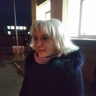 Елена Балаш