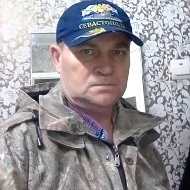 Евгений Гущин