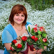 Елена Колташова