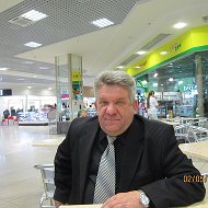 Сергей Власенко
