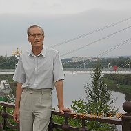 Сергей Лозовский