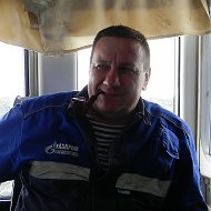 Олег Курчанов