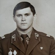 Владимир Макулов