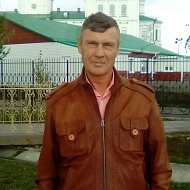 Валерий Коротаев