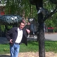 Андрей Жмыхов