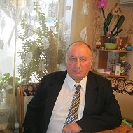 Виктор Бачегов