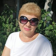 Елена Лукичева