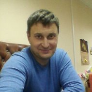 Олег Никушин