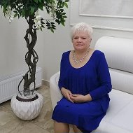 Алла Лира