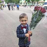 Шуев Женя