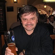 Владимир Семенец
