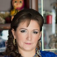 Лена Халиченко