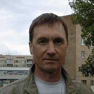 Виктор Кустов