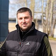 Роман Сахарков