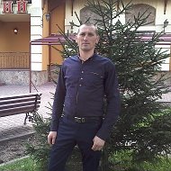 Микола Щур