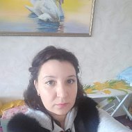 Нина Угарова