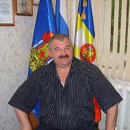 Олег Храмов