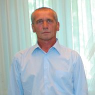 Валерий Петров
