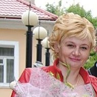 Елена Скурат