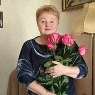 Елена Приболовец