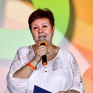 Юлия Никитенко