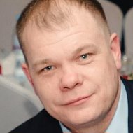 Антон Султанов