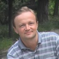 Олег Обухов