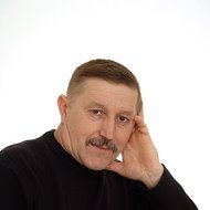 Виктор Алейников
