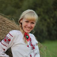 Анюта Дмитренко