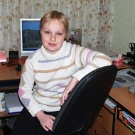 Юлия Томова