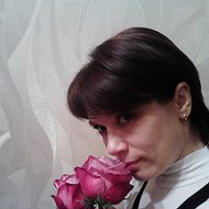 Елена Лавренова