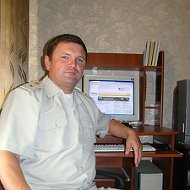 Олег Мельник