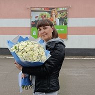 Елена Лыженкова