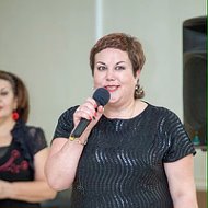 Индира Бакирова