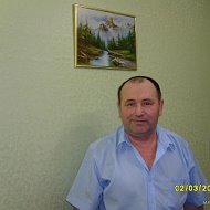 Петр Александров