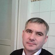 Петр Степанов
